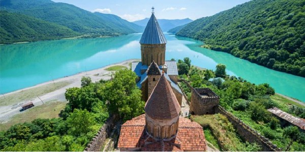 Enchanting Georgia Tour – 4 Nights / 5 Days Itinerary from Tbilisi